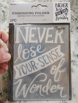 DARICE EMBOSSING FOLDER - WONDER