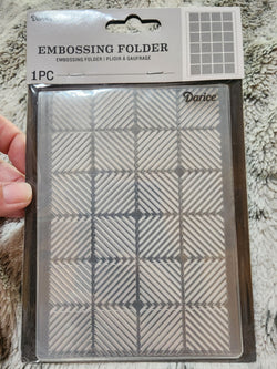 DARICE EMBOSSING FOLDER - DIAGONAL PATTERN
