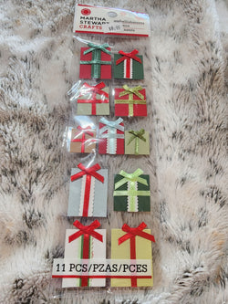 LAYERED GIFT BOXES - Martha Stewart Stickers